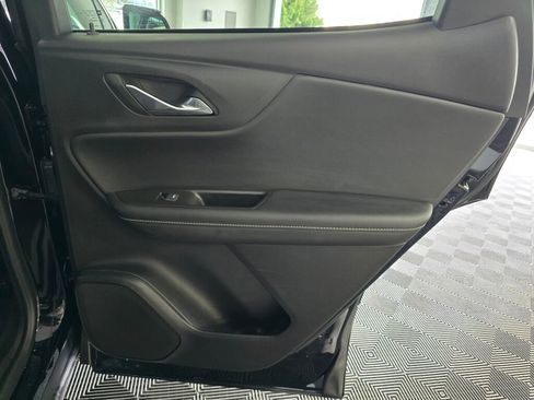 Used 2025 Chevrolet Blazer LT image 41