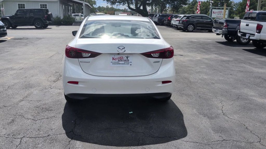 Used 2016 MAZDA MAZDA3 i Sport w/ Preferred Equipment Package FWD image 7