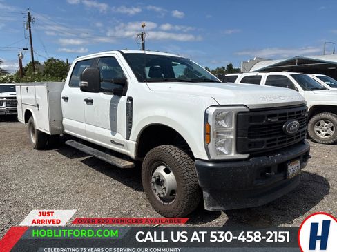 Used 2024 Ford F350 XL AWD/4WD image 1