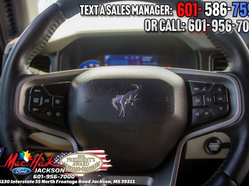 Used 2022 Ford Bronco Badlands image 13