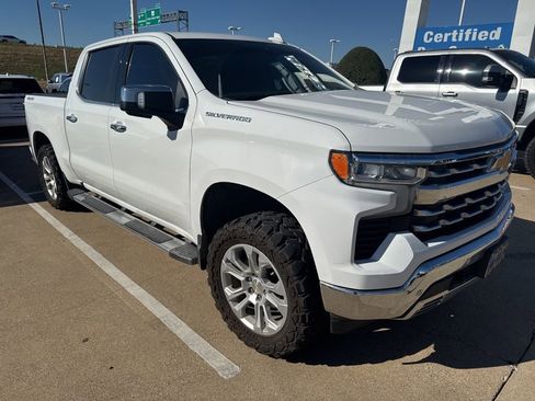 Used 2022 Chevrolet Silverado 1500 LTZ image 7