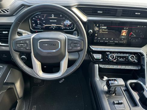 Used 2025 GMC Sierra 1500 Denali w/ Denali Reserve Package AWD/4WD image 16