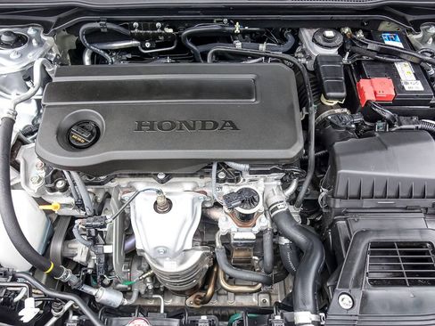 Used 2025 Honda Civic Sport image 26