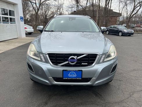 Used 2010 Volvo XC60 T6 R-Design image 27