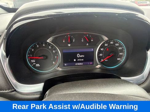 Used 2022 Chevrolet Traverse LT AWD/4WD image 14