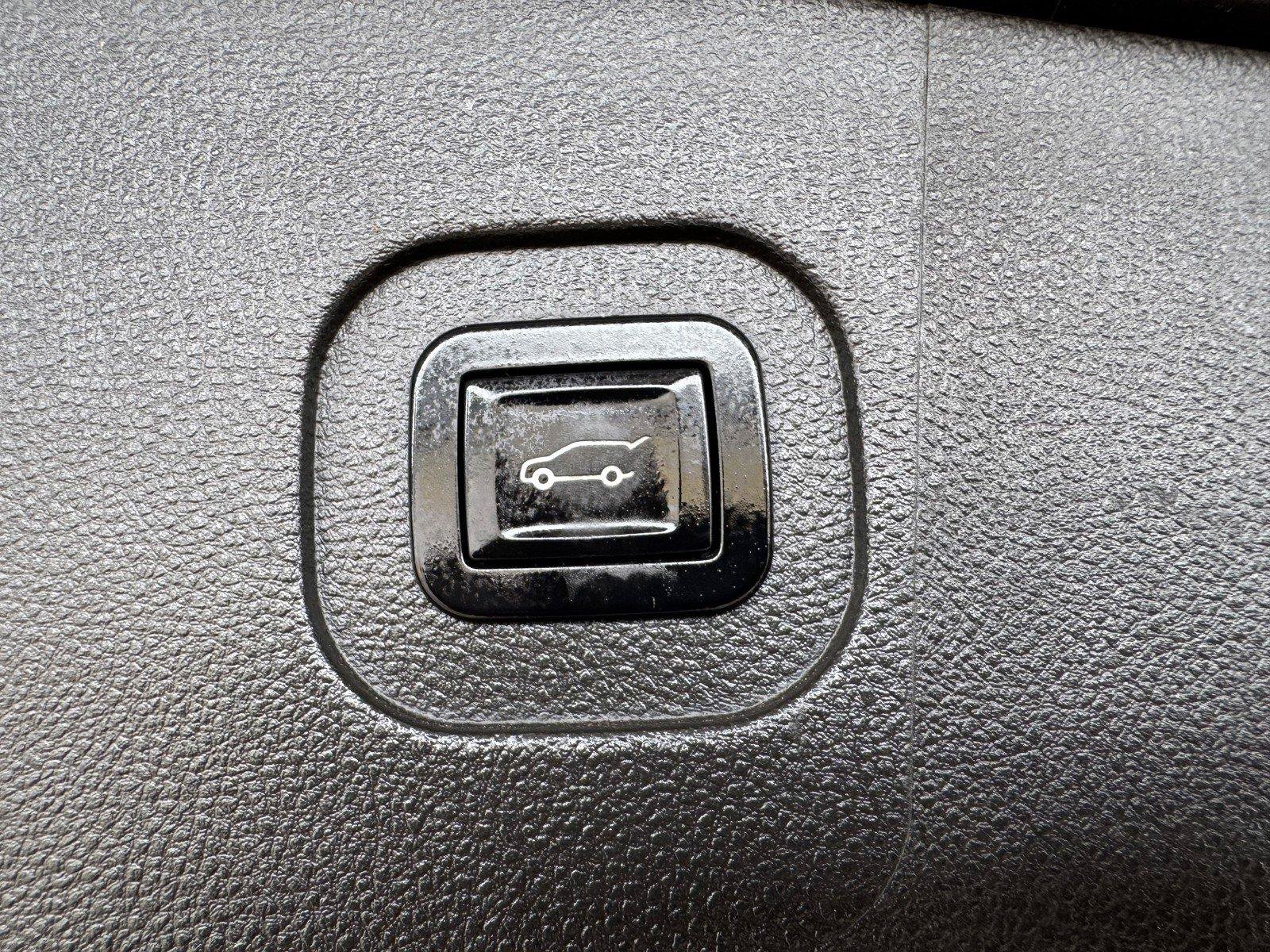Used 2013 GMC Terrain SLT FWD image 35