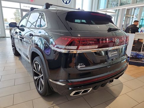 New 2026 Volkswagen Atlas Cross Sport SEL Premium R-Line image 5