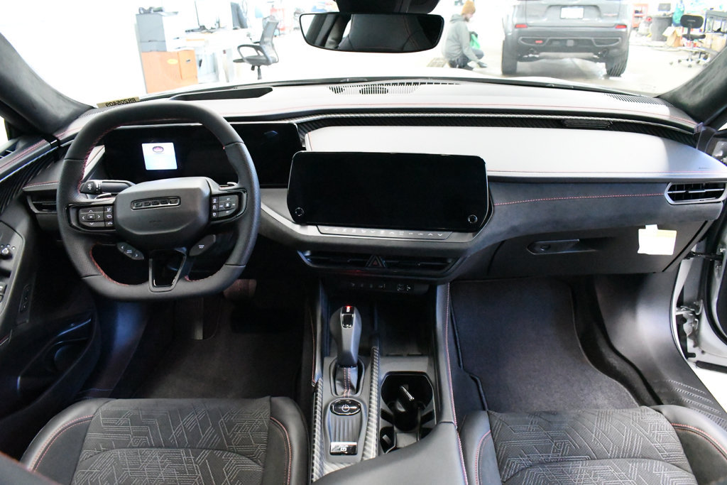 Used 2024 Dodge Charger Daytona Scat Pack w/ Plus Group AWD/4WD image 26