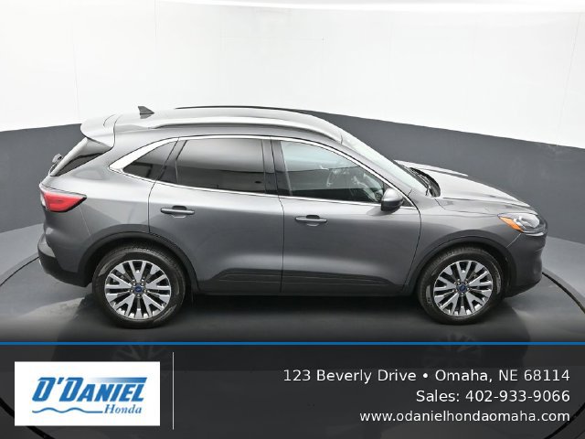 Used 2022 Ford Escape Titanium AWD/4WD image 19