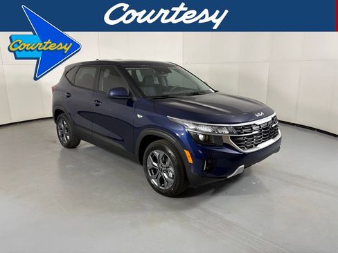 New 2026 Kia Seltos LX image 1