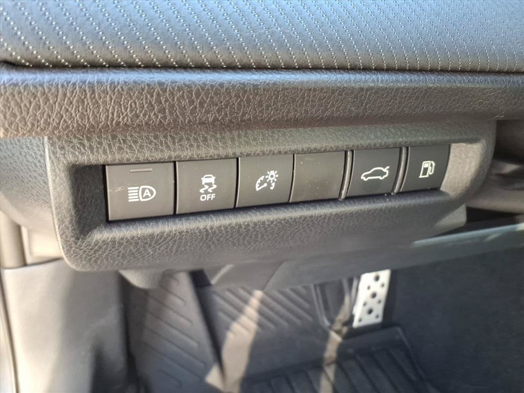 New 2026 Toyota Camry SE w/ Convenience Package FWD image 10