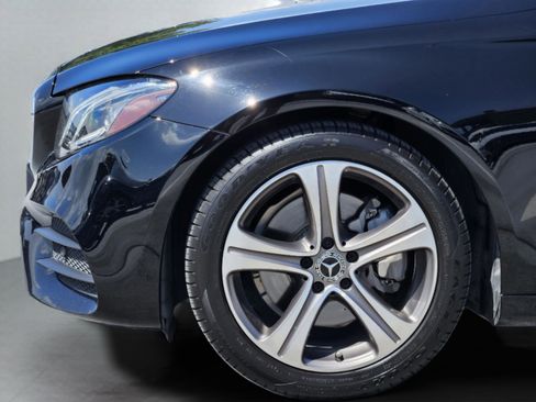 Used 2019 Mercedes-Benz E 300 image 29