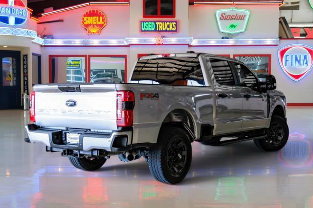 Used 2024 Ford F250 XL w/ STX Appearance Package AWD/4WD image 3