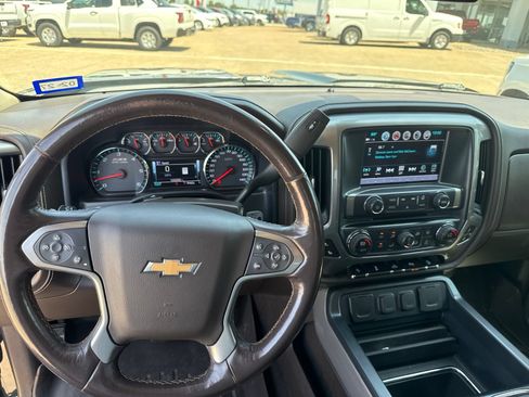 Used 2018 Chevrolet Silverado 2500 LTZ w/ Vortec Plus Package AWD/4WD image 25