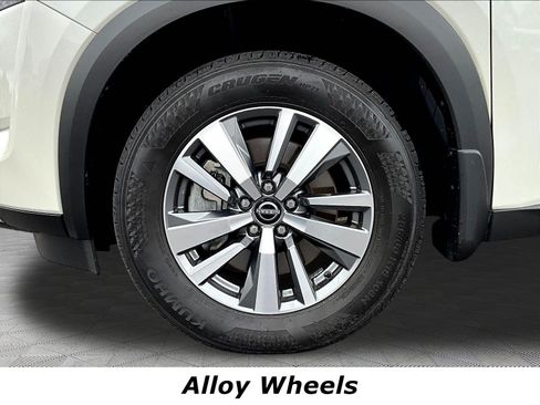 Certified 2024 Nissan Pathfinder SL AWD/4WD image 34