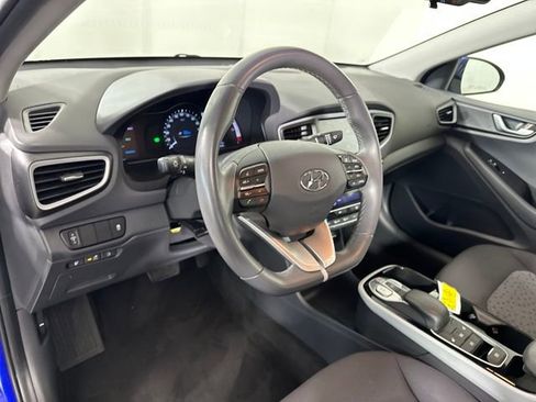 Used 2019 Hyundai Ioniq Base image 13