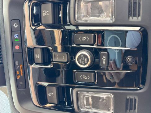 New 2026 Chevrolet Tahoe High Country RWD image 33
