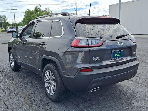 Used 2022 Jeep Cherokee Latitude Lux w/ Sun & Sound Group AWD/4WD image 4