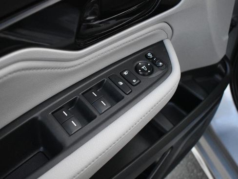 Used 2018 Honda Odyssey Elite image 38
