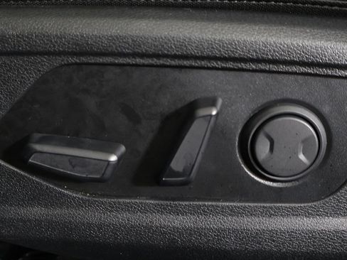 Used 2023 Kia Sportage EX FWD image 32