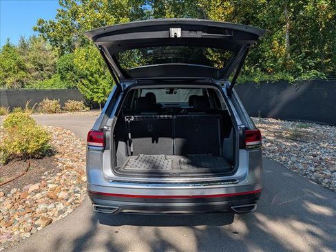 Used 2023 Volkswagen Atlas SEL AWD/4WD image 22