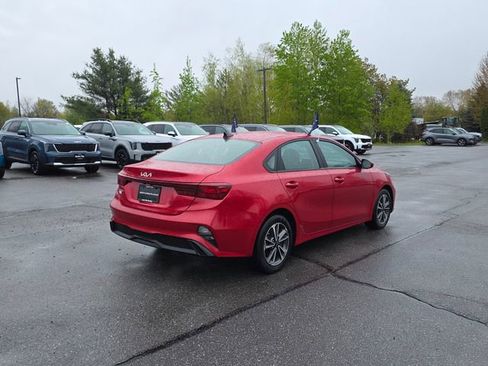Certified 2023 Kia Forte LXS FWD image 8