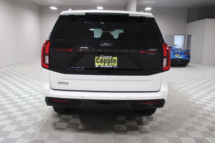 Used 2025 Ford Expedition Tremor AWD/4WD image 10