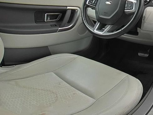 Used 2017 Land Rover Discovery Sport SE AWD/4WD image 20