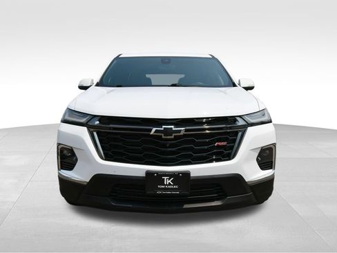 Used 2023 Chevrolet Traverse RS AWD/4WD image 11