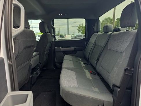 Certified 2025 Ford F250 XLT AWD/4WD image 17
