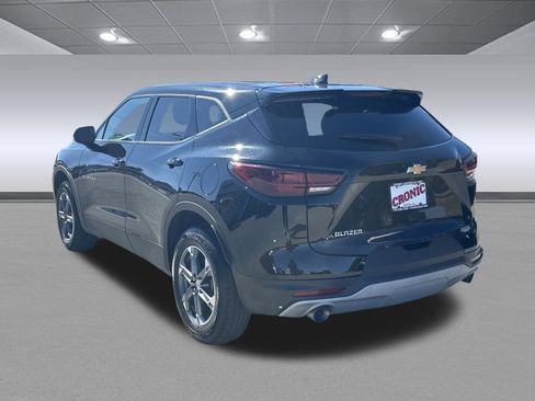 Used 2025 Chevrolet Blazer LT image 5