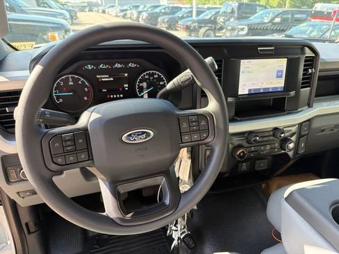 New 2026 Ford F350 XL w/ XL Chrome Package AWD/4WD image 11