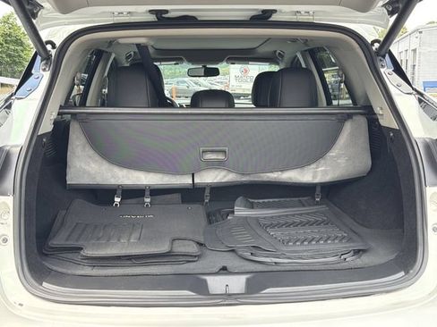 Used 2016 Nissan Murano Platinum w/ Platinum Technology Package FWD image 36