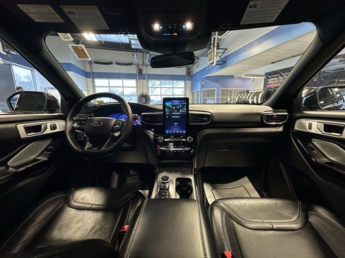 Used 2021 Ford Explorer ST w/ Equipment Group 401A image 21