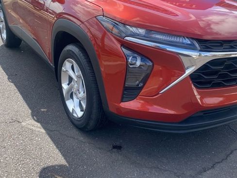 Certified 2024 Chevrolet Trax LS w/ LS Convenience Package image 10