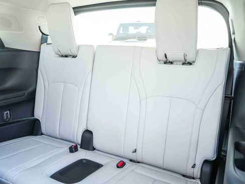 New 2026 INFINITI QX60 Pure image 21