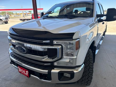 Used 2021 Ford F350 XLT w/ XLT Value Package AWD/4WD image 3