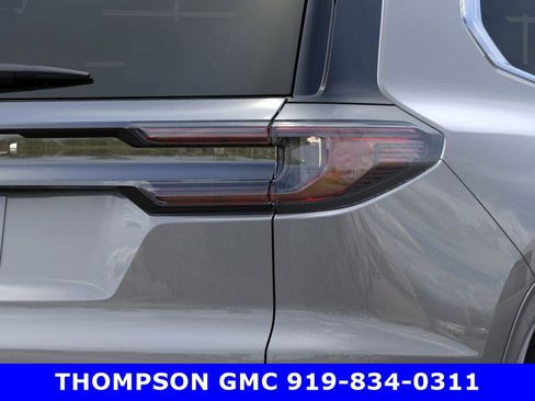 New 2026 GMC Acadia Denali w/ Super Cruise Package image 11