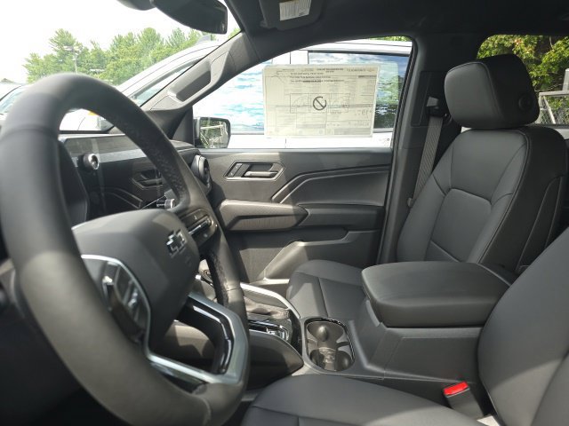 New 2026 Chevrolet Colorado Trail Boss w/ Midnight Edition AWD/4WD image 9