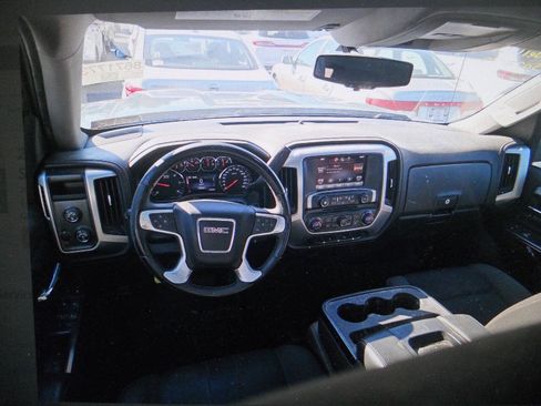 Used 2014 GMC Sierra 1500 SLE w/ SLE Value Package AWD/4WD image 21
