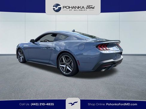 Used 2025 Ford Mustang GT RWD image 7