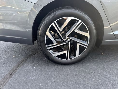 Used 2023 Volkswagen Jetta SEL image 31