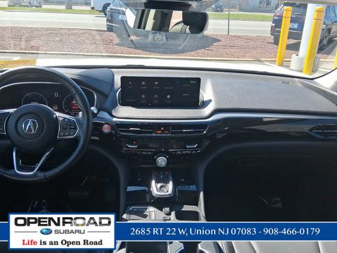 Used 2023 Acura MDX SH-AWD image 13