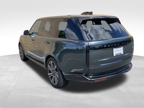 Certified 2023 Land Rover Range Rover SE image 8