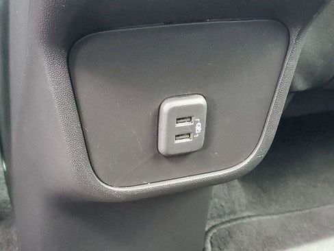 Used 2024 Chevrolet Equinox LT FWD image 26