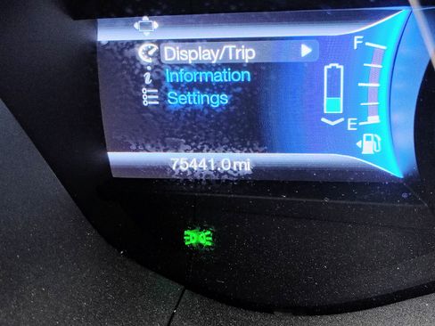 Used 2015 Ford Fusion Titanium FWD image 17