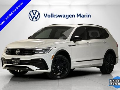 Certified 2022 Volkswagen Tiguan SE R-Line