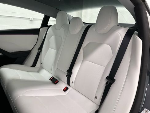 Used 2025 Tesla Model 3 Performance image 15
