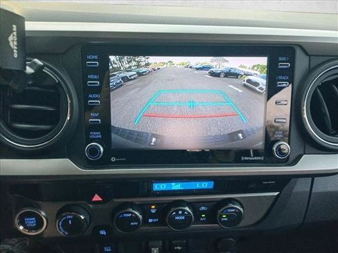 Used 2023 Toyota Tacoma 4x4 Double Cab image 21