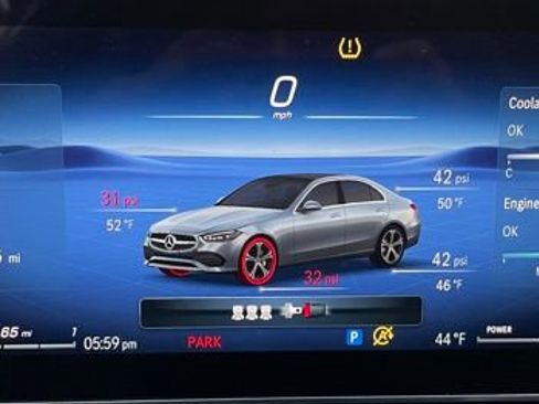 Used 2023 Mercedes-Benz C 300 4MATIC Sedan image 22
